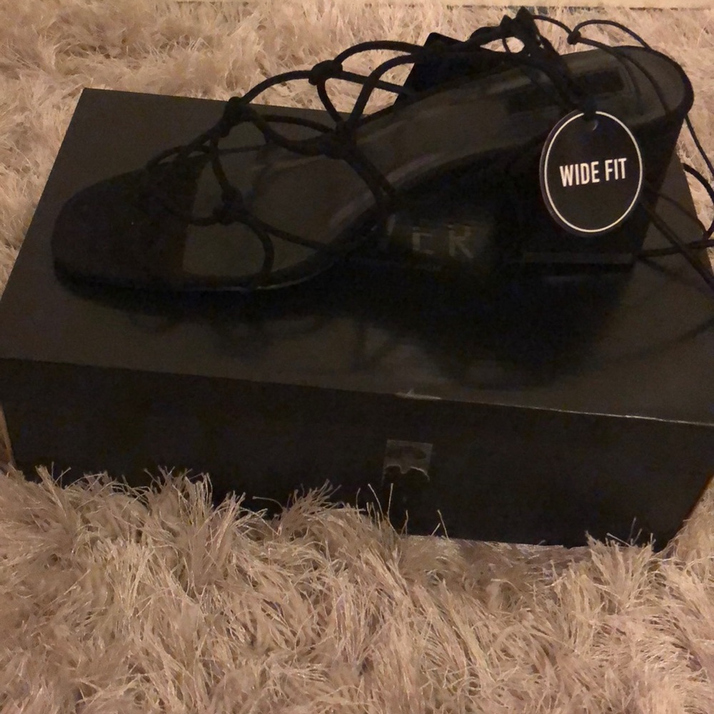 Black heeled sandals! New with tags